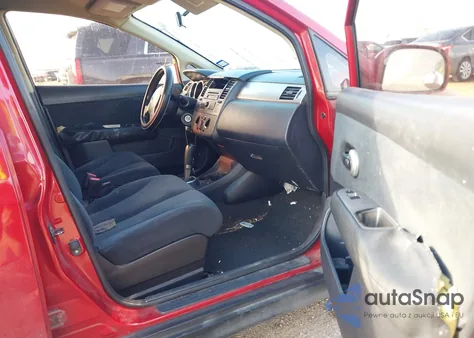 2010 Nissan Versa 1.8S z USA, uszkodzony, nr VIN 3N1BC1AP0AL383141